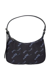 Borsa a spalla in tessuto nero con manico in pelle, caratterizzata da un motivo ripetuto di logo blu "KARL" e una chiusura a zip nella parte superiore.