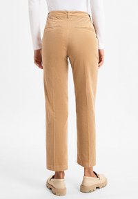 Marie Lund Stoffhose - camel