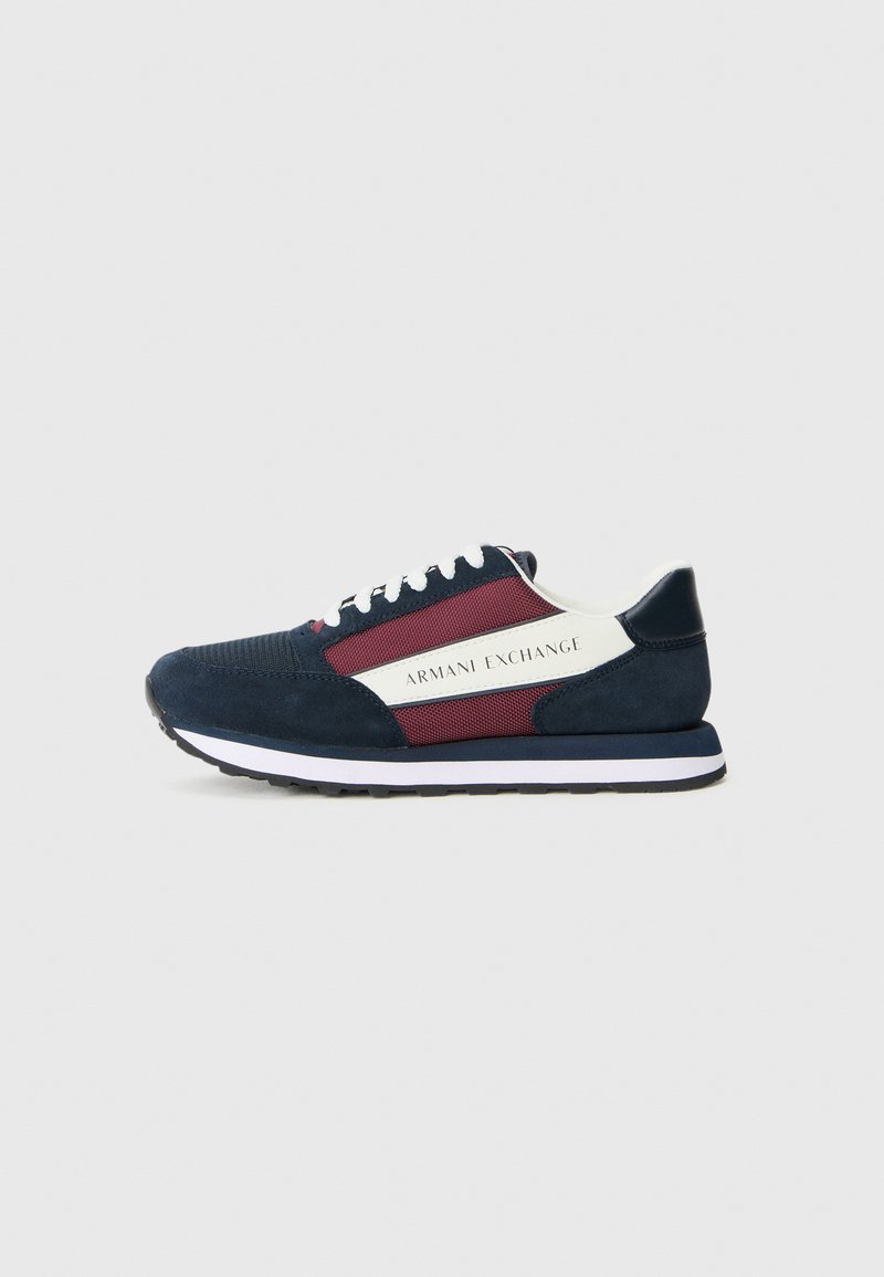 Armani Exchange Sneakers laag donkerblauw Armani Exchange Sneakers laag donkerblauw
