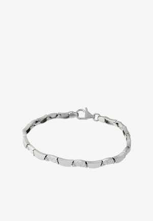 Bracelet en métal argenté avec des maillons alternant brossé et poli, doté d'un fermoir et d'un design sans couture.