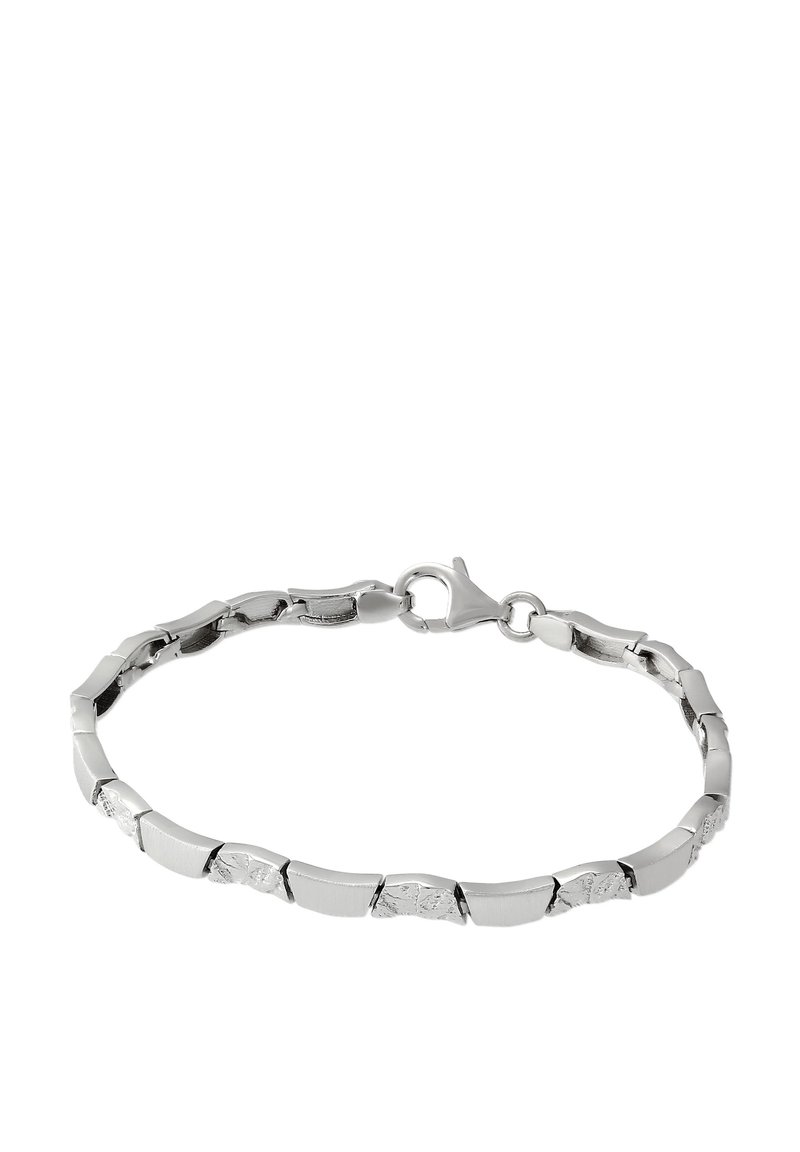 Bracelet en métal argenté avec des maillons alternant brossé et poli, doté d'un fermoir et d'un design sans couture.