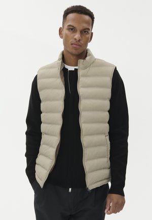 Matinique SALVATORE - Veste sans manches - winter twig