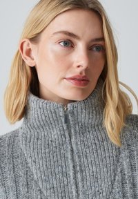 OPUS POPFY - Strickpullover - easy grey