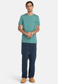 Timberland SHORT SLEEVE  - Jednoduché tričko - sea pine
