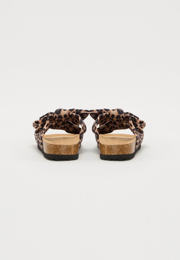 Slippers - leopard4