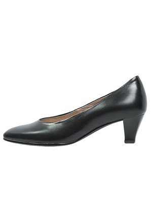 Black leather pump with a pointed toe and a moderate heel. Smooth texture with a subtle shine, featuring a simple, classic silhouette.