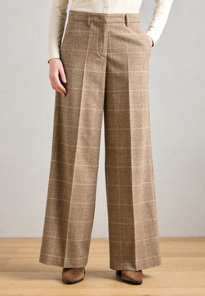 PANTS MODERN SUITING STYLE WIDE LEG - Stoffhose - brown