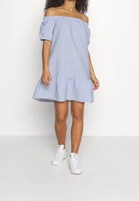 ONLY Petite Vapaa-ajan mekko - white