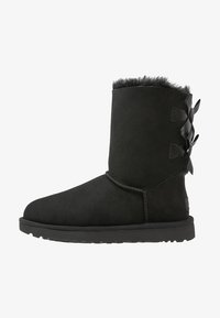 Ausgewählt, black