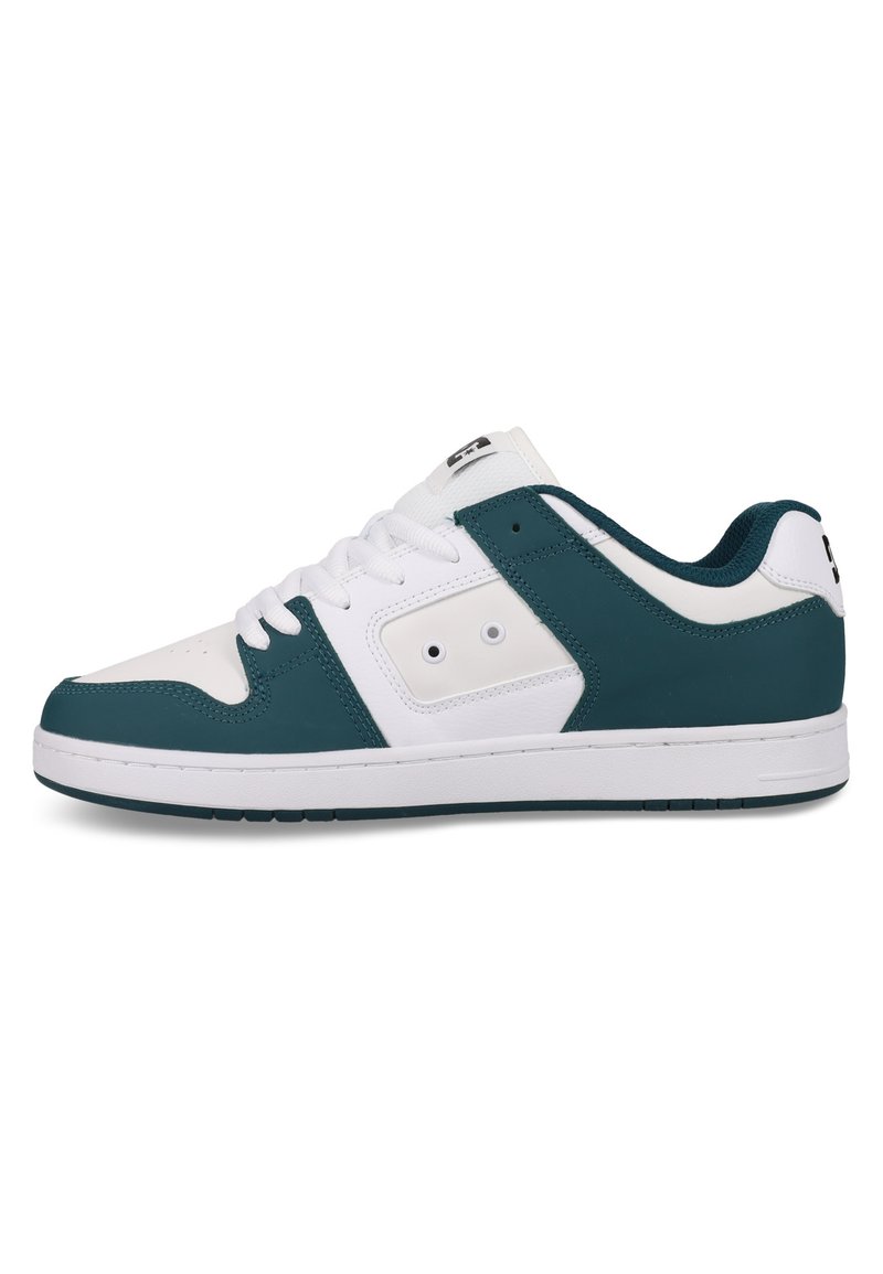 DC Shoes - MANTECA  - Pantofi training - wn white light navy, Extindeți