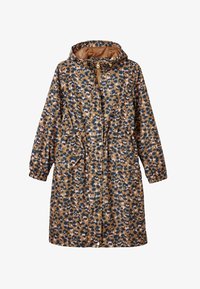 Unselected, tan leopard