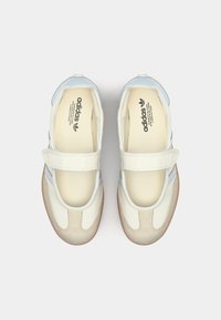 adidas Originals SAMBA JANE - Balerinos tipo bateliai su dirželiu ties kulkšnimi - cloud white/halo blue