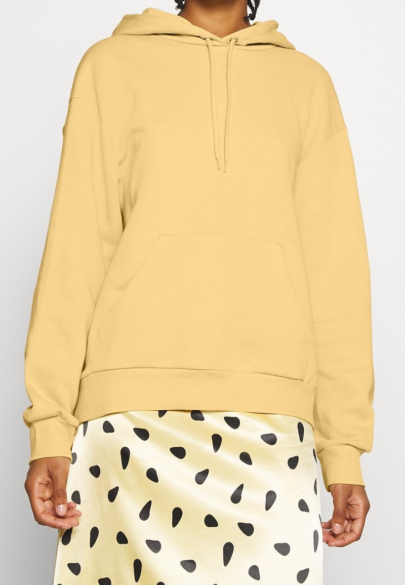 Monki Felpa con cappuccio - yellow