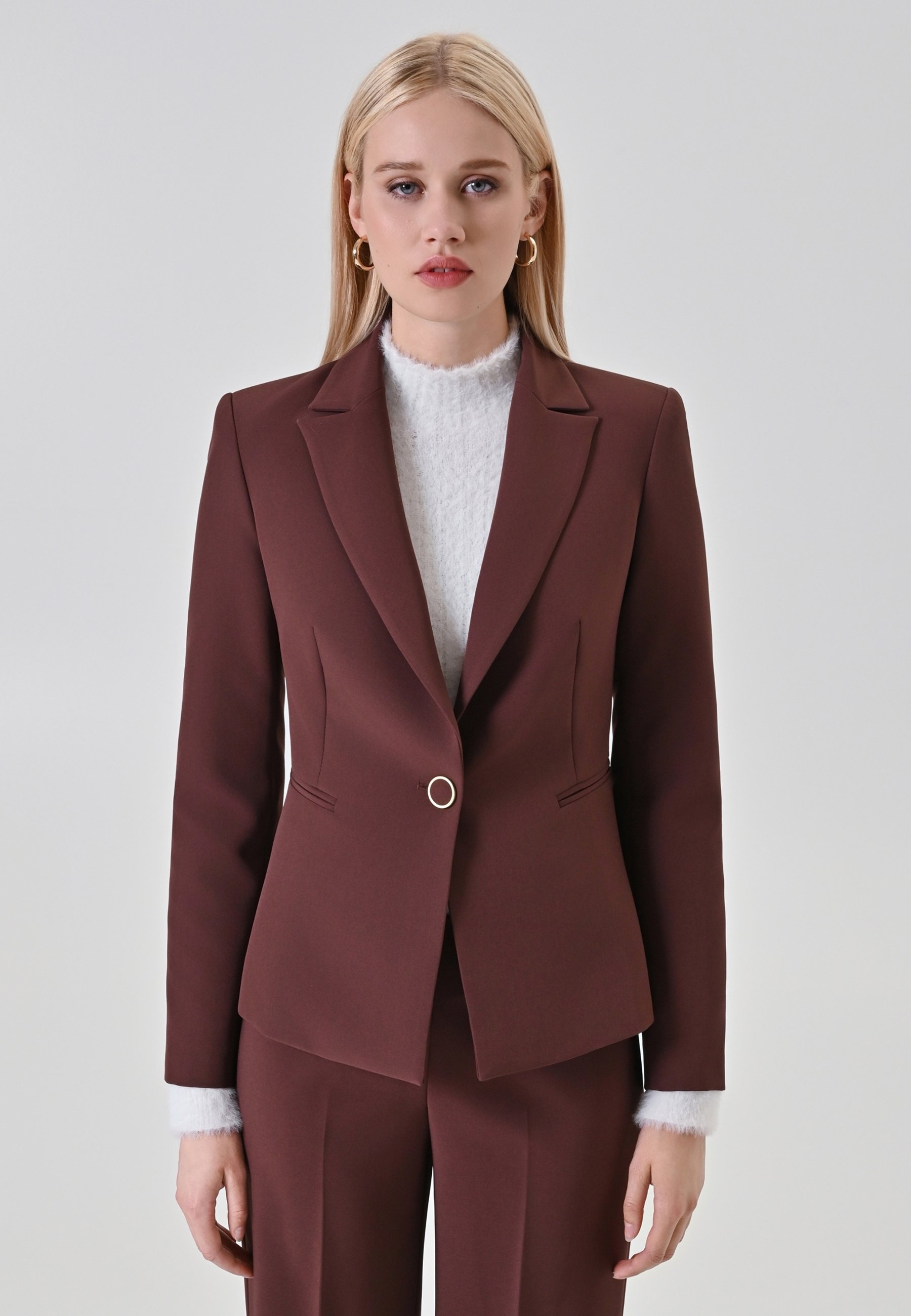 Tailleur donna pantalone elegante | Prezzi e offerte su