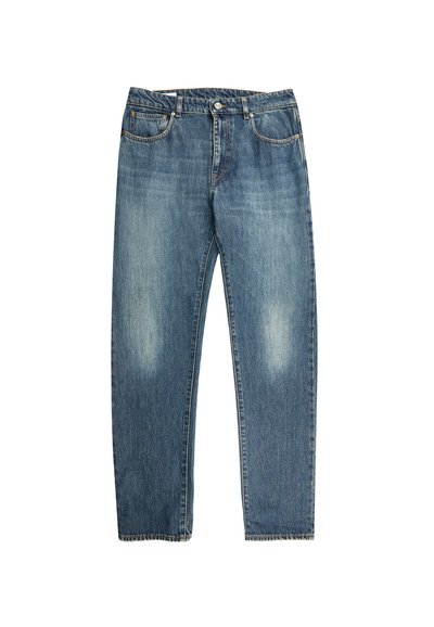 Jeans de denim rectos azules con botón frontal y cremallera, estilo de cinco bolsillos y áreas ligeramente desvaídas en los muslos.