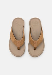 Reef CUSHION NORTE - Sandalias de dedo - tan