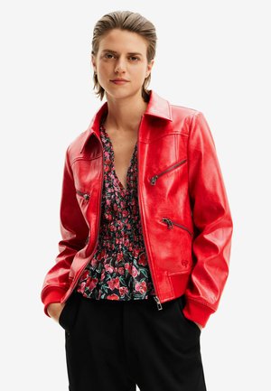 Desigual Übergangsjacke - red