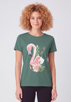 watapparel, FLAMINGO MIT BLUMEN - T-shirt print - green bay