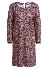 Robe tunique imprimé léopard en brun, fuchsia et noir, avec un décolleté rond et des manches longues, accentuée par des bordures bordeaux au niveau des poignets.