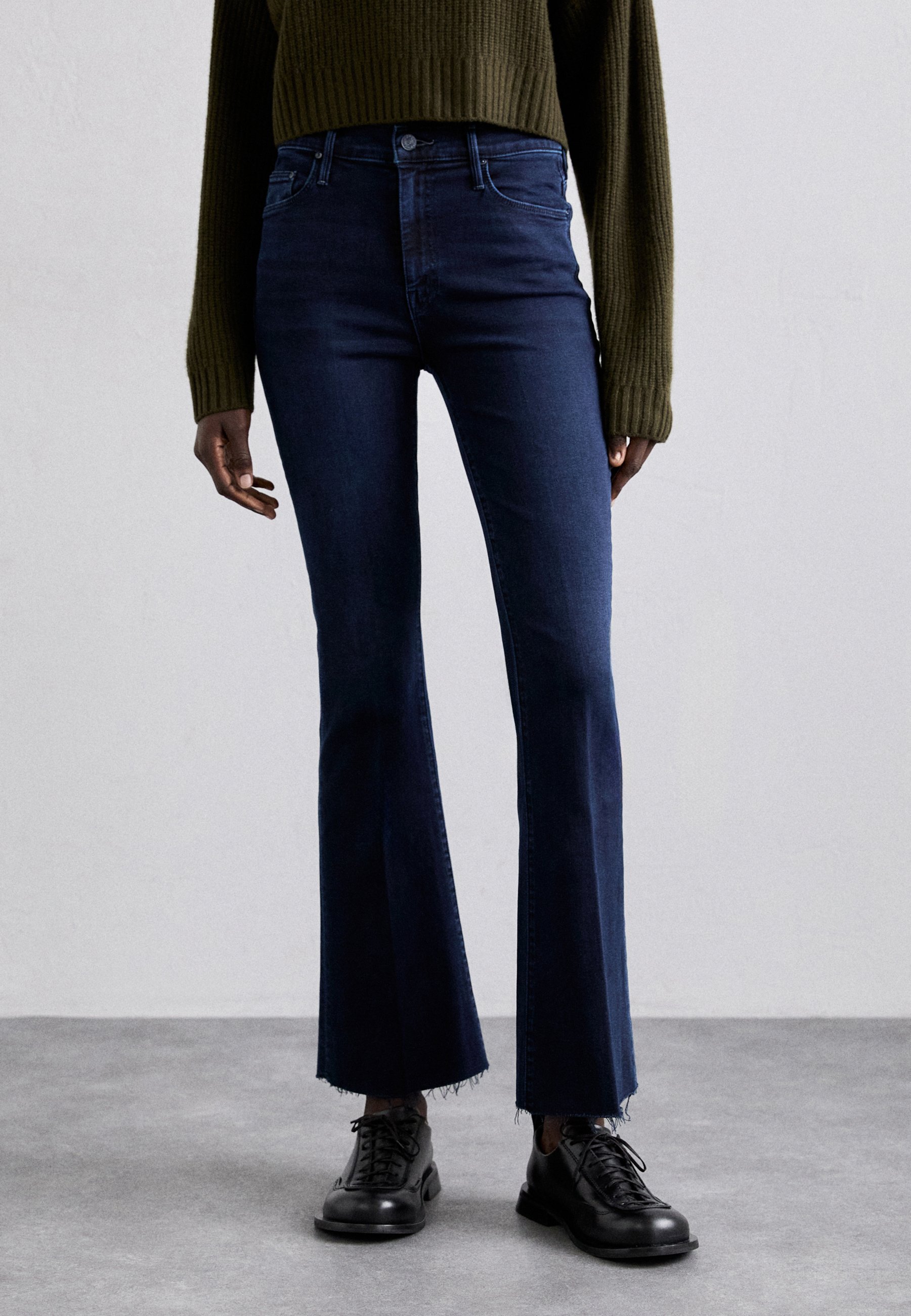 Mother THE WEEKENDER FRAY - Jeans Bootcut - dark blue denim/dark 