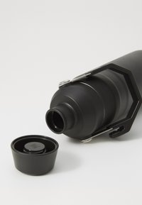 Thumbnail Image 3