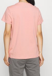 ONLY Petite Triko s potiskem - light pink