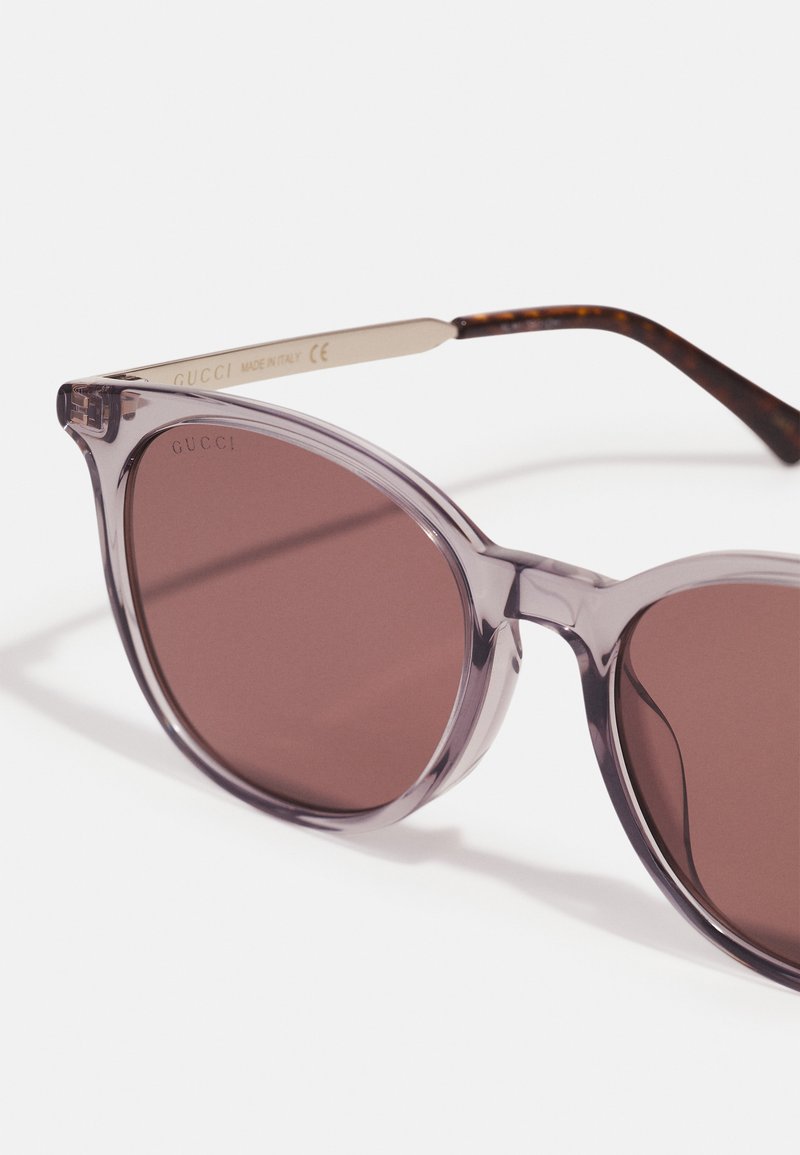 Herren Mützen, Hüte & Caps | Gucci UNISEX Sonnenbrille grey/gold/brown/grau - UM40491 Herren Mützen, Hüte & Caps | Gucci UNISEX Sonnenbrille grey/gold/brown/grau - UM40491