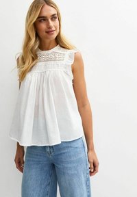 New Look - PANELLED SLEEVELESS - Blouse - white Thumbnail Image 1