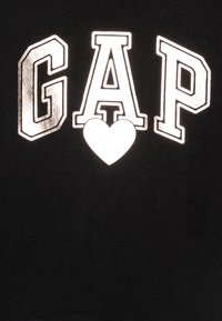 Thumbnail Image 3