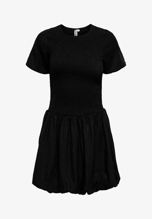Vestido negro de manga corta con corpiño elástico fruncido y falda amplia estilo globo con escote redondo.