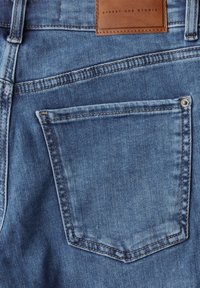 Thumbnail-Bild 6