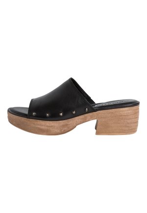 Clogs - black