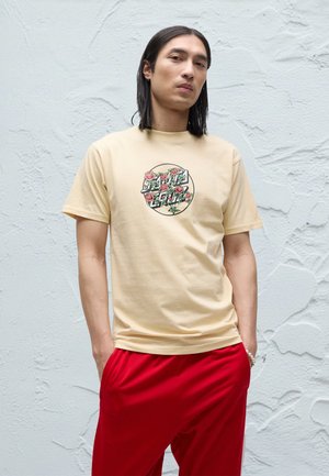 Santa Cruz FLASH STACKED DOT FRONT TEE UNISEX - T-shirts med print - blond wood