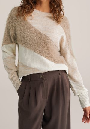 Jumper - beige