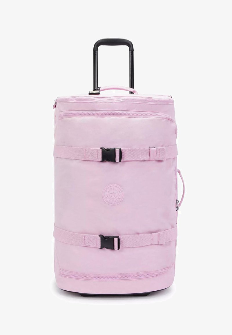 Růžový kolečkový batoh s teleskopickou rukojetí, nastavitelnými popruhy, přední kapsou na zip a logem. Měkký textilní povrch, odolný design.