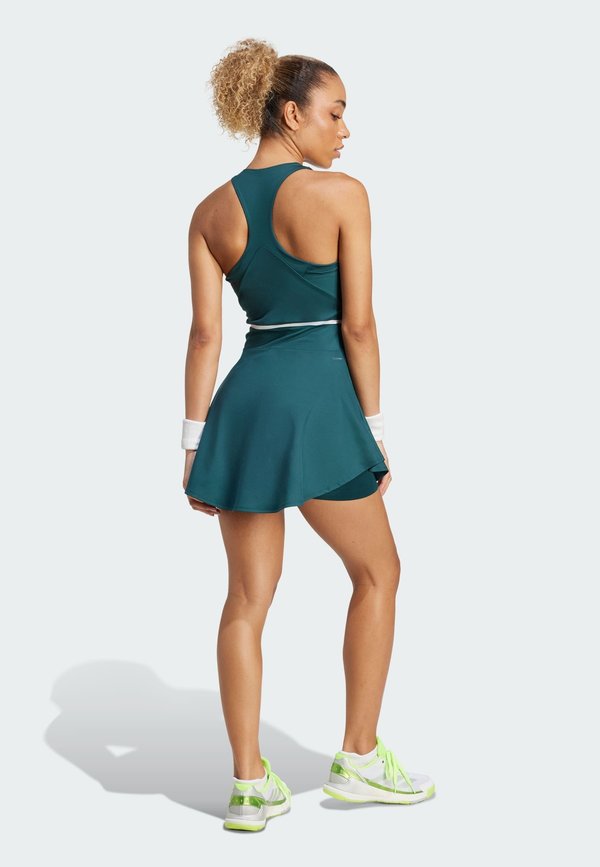 Sports dress - aurora ivy3