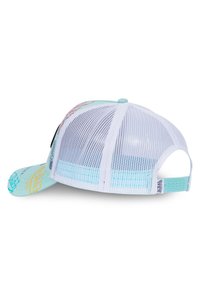 Casquette bleu clair avec dos en maille, visière courbée et fermeture réglable à pression. Présente des motifs imprimés colorés à l'avant et sur le côté.