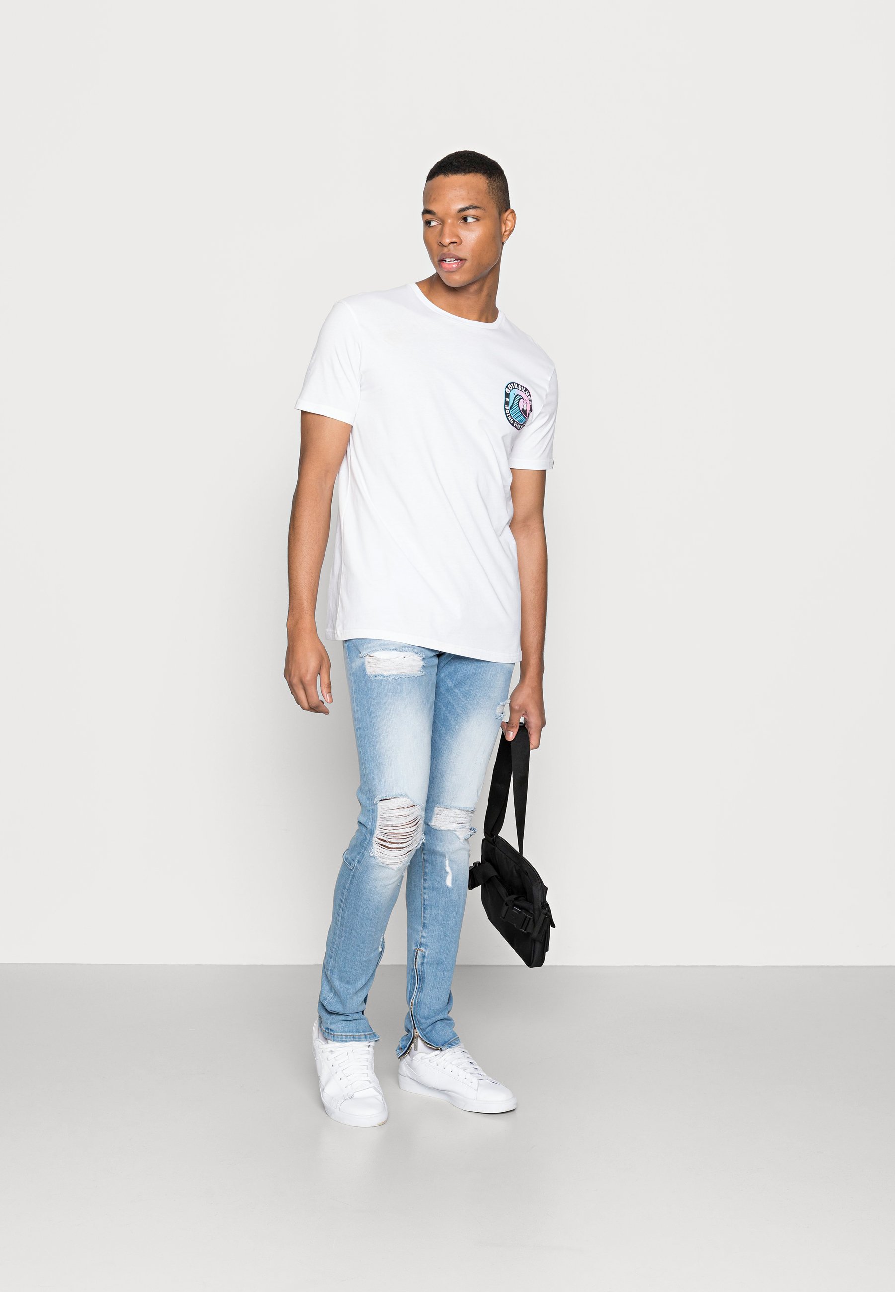 Pegador MITU DISTRESSED - Straight leg jeans - light blue/light-blue denim  - Zalando.ie