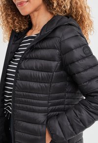 Creeks Abrigo de invierno - noir