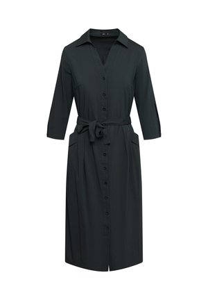 Donkergroene jurk tot de knie met een kraag, zeven knopen aan de voorkant, zijzakken en een ceintuur voor een verstelbare pasvorm.