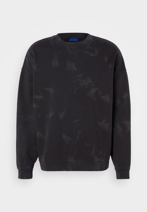 Sort sweatshirt med rund halsudskæring, der har et diskret tie-dye mønster, lange ærmer og ribbede manchetter og kant. Fremstillet af blødt stof.