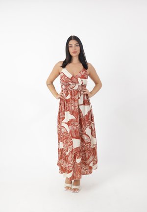 Robe maxi avec un décolleté en V, taille cintrée et un motif de feuilles dans des couleurs rouille et crème. Tissu lisse et design fluide.