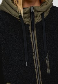 QS Vinterfrakke - black