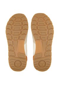 Sneaker mit einem Obermaterial aus beige Leder und braunen Akzenten. Gummilaufsohlen mit einem strukturierten Muster für besseren Halt. Schlichtes Design, keine sichtbare Markenkennzeichnung.