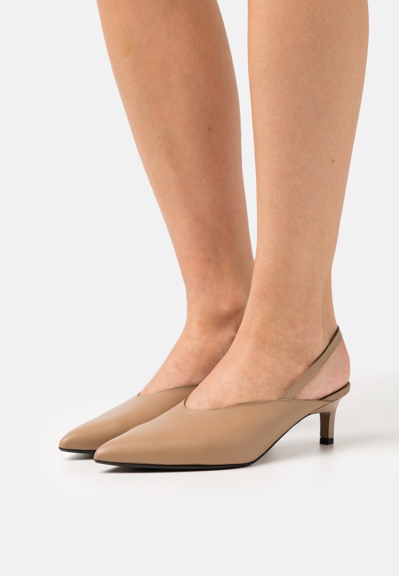 Calvin Klein GEO STIL SLINGBACK Pumps sand Zalando.dk
