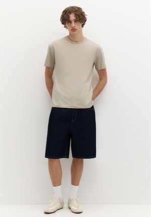 PULL&BEAR, SLIM FIT BASIC - T-SHIRT - T-shirt basique - sand