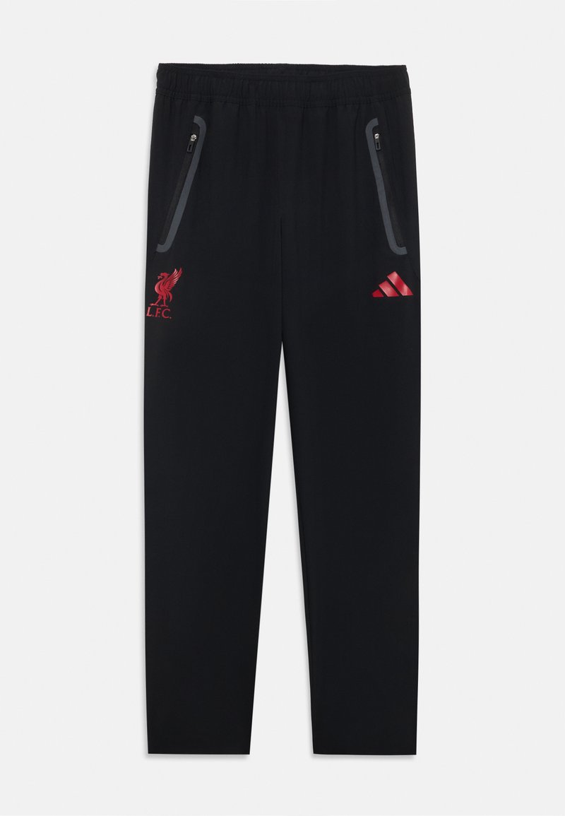Čierne športové nohavice s elastickým pásom, so zipsovými bočnými vreckami, zdobené červenými logami Liverpool FC a Adidas. Hladký materiál, úzky strih.