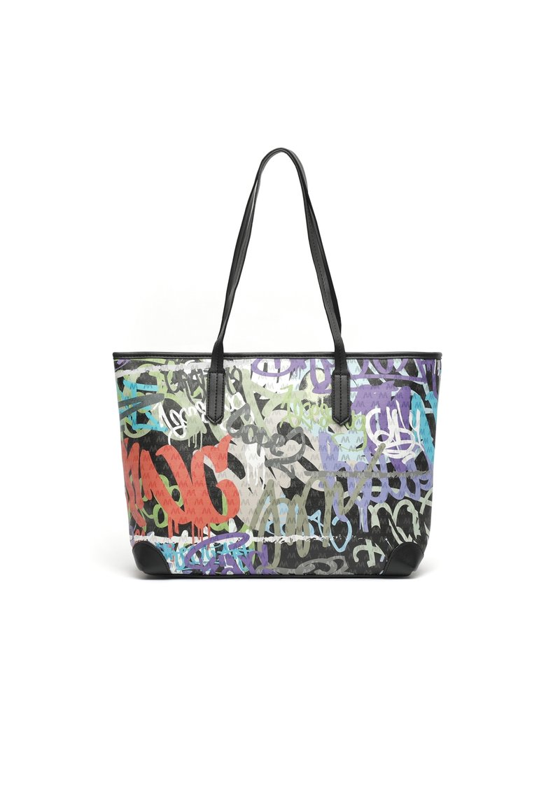 Sac fourre-tout avec poignées noires et imprimé multicolore de style graffiti comprenant des lettres et des formes abstraites sur un fond blanc.