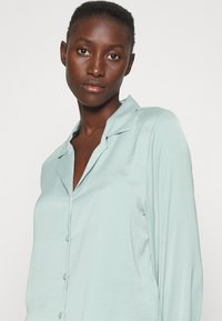 Anna Field Conjunto de pijama - green