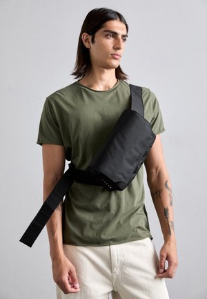 BUMBAG UNISEX - Sac banane - black